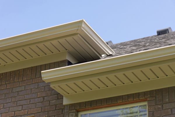 Cost of Aluminum Gutters Installation in Roseville