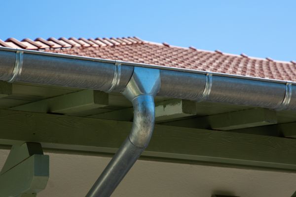 Cost of Steel Gutter Replacement in Roseville