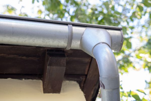 Cost of Metal Rain Gutter Installation in Roseville